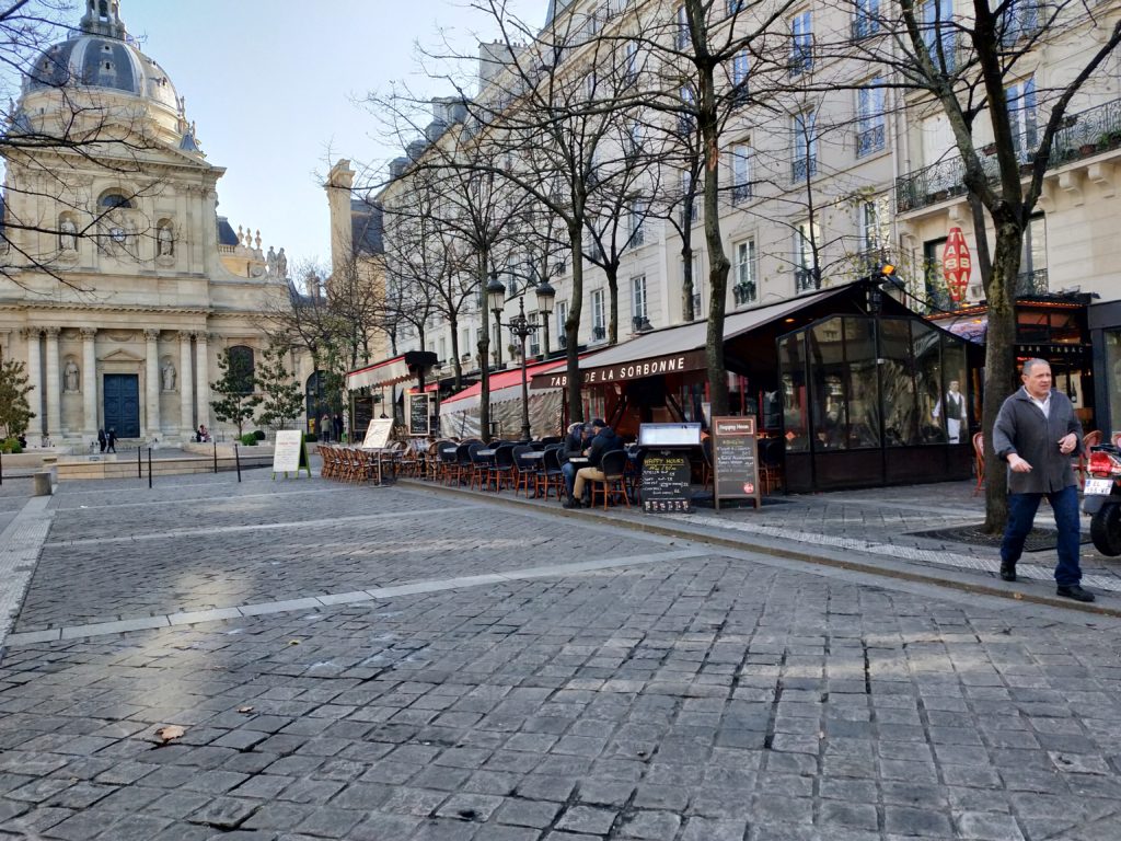 Experiencia de viaje Europamundo con Neha, Calles de Paris